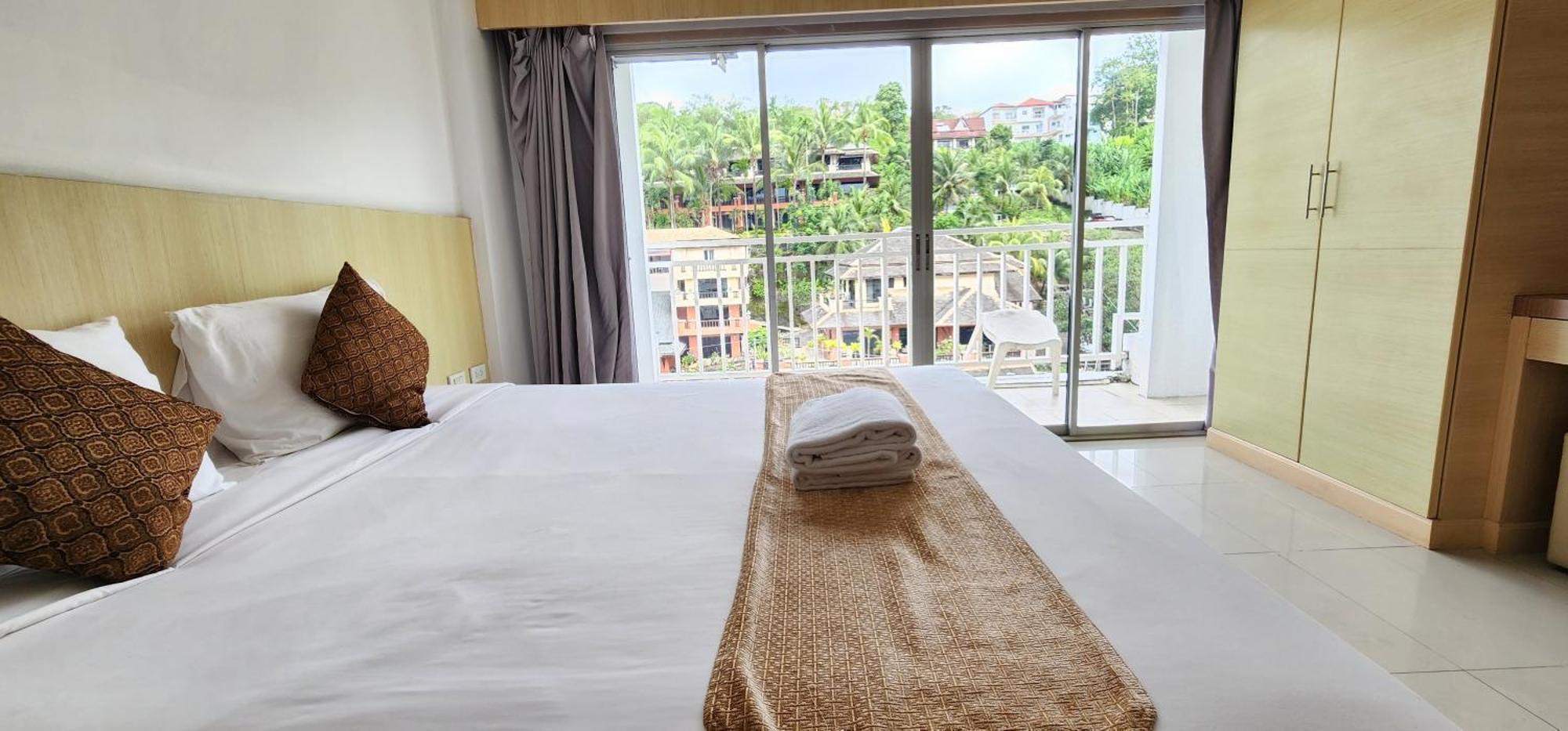 Eden Park Hotel Patong Ngoại thất bức ảnh