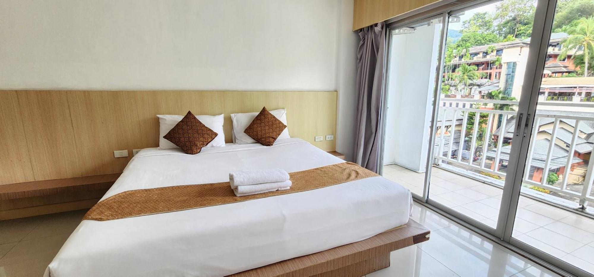 Eden Park Hotel Patong Ngoại thất bức ảnh
