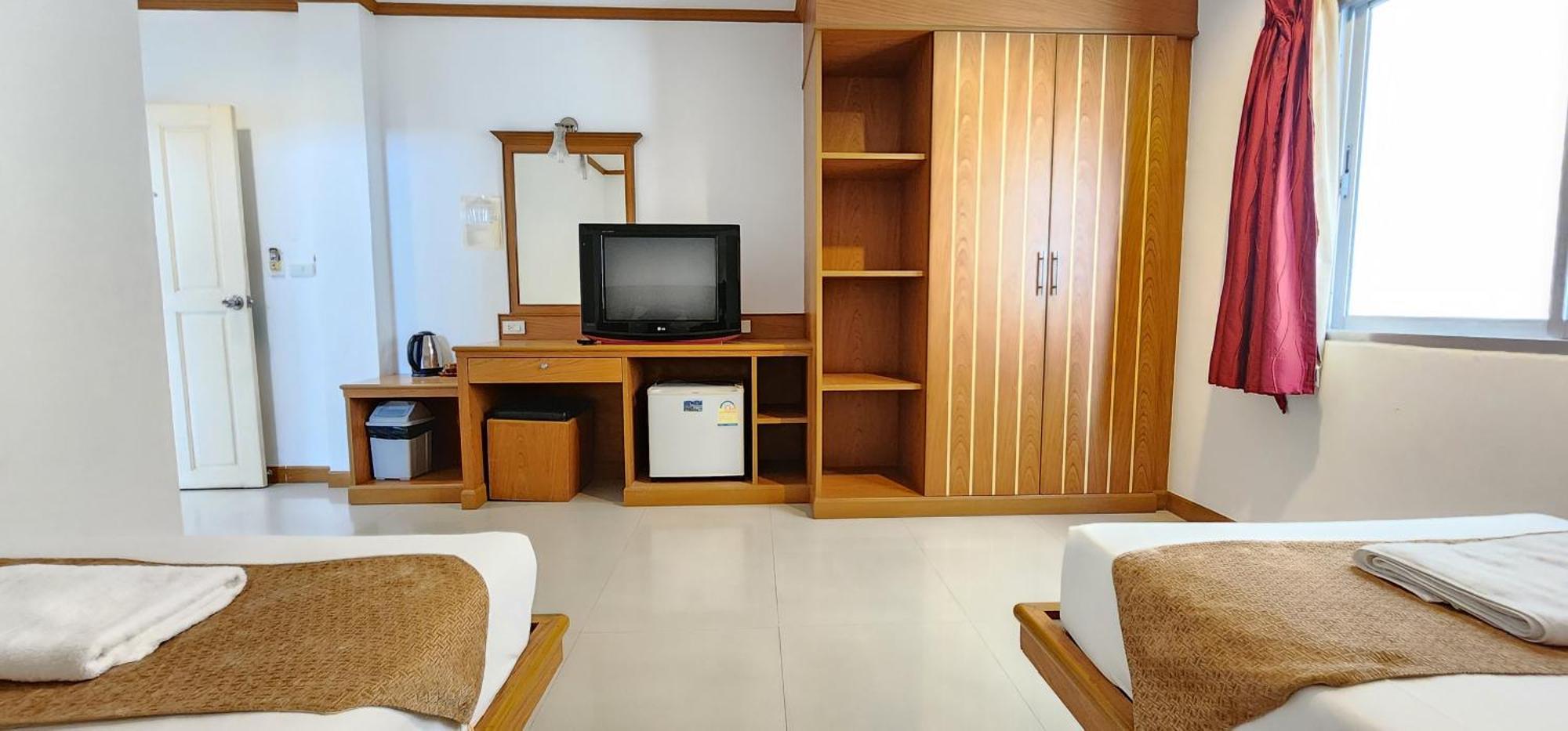 Eden Park Hotel Patong Ngoại thất bức ảnh