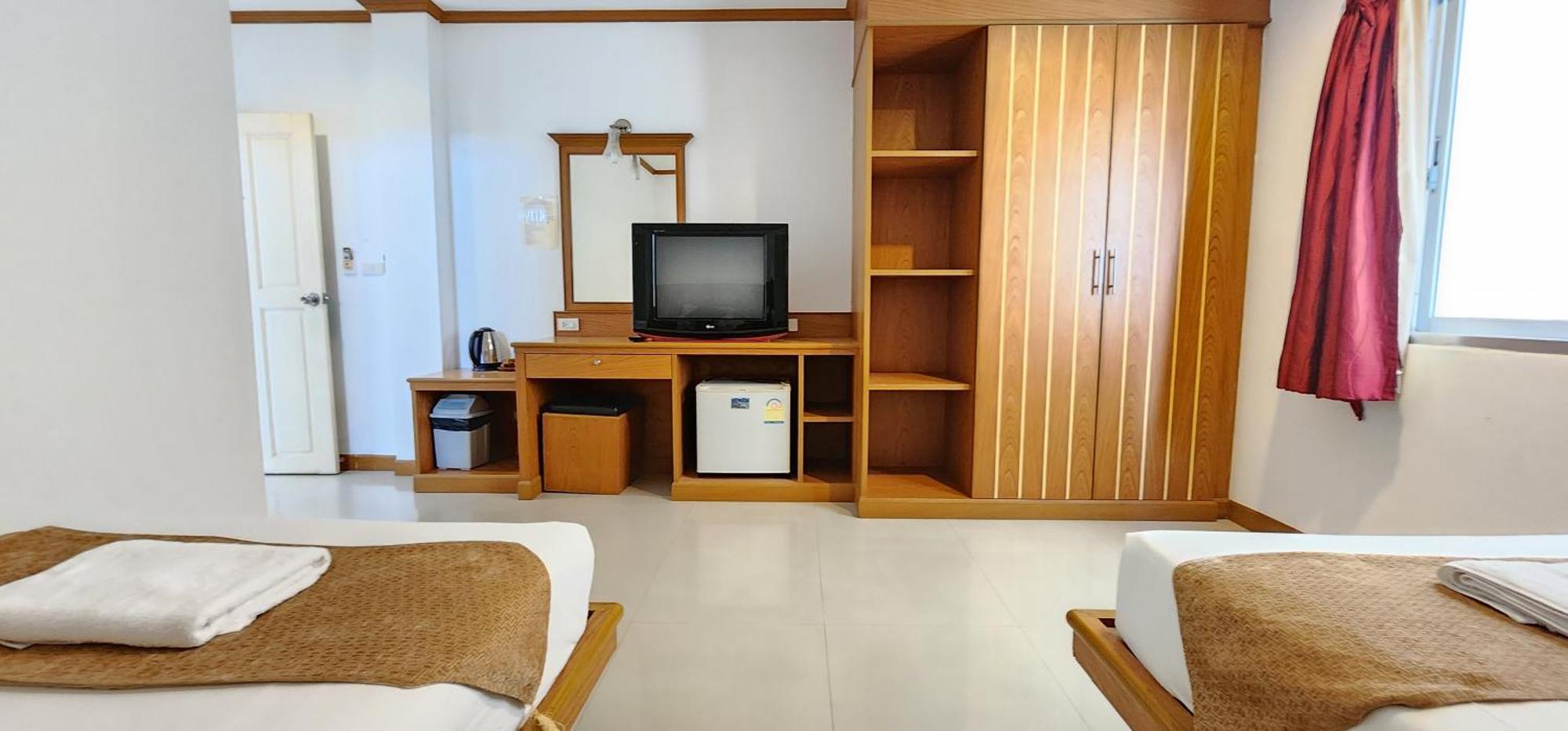 Eden Park Hotel Patong Ngoại thất bức ảnh